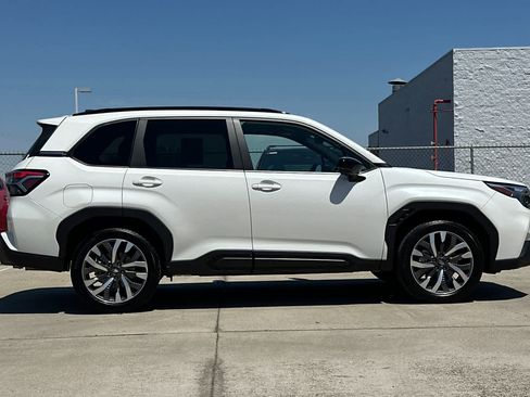 Used 2026 Subaru Forester Touring AWD/4WD image 2