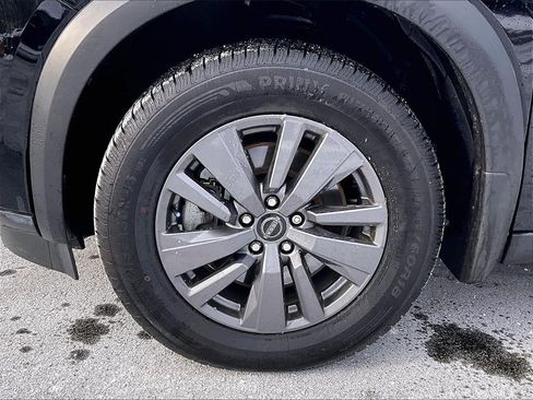 Used 2024 Nissan Pathfinder S image 7