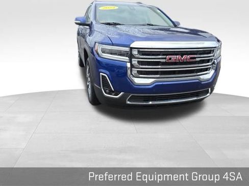 Used 2023 GMC Acadia SLT w/ Preferred Package image 5