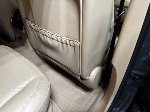 Used 2016 Porsche Macan Turbo image 22