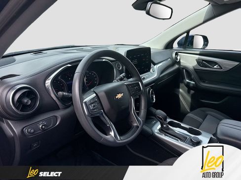 Used 2023 Chevrolet Blazer LT w/ Convenience Package image 9