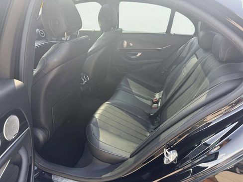 Used 2017 Mercedes-Benz E 300 4MATIC image 11