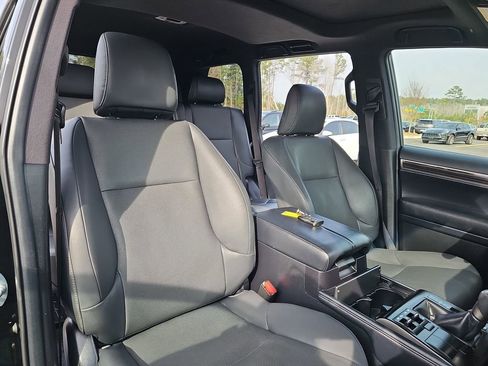 Used 2020 Lexus GX 460 Premium image 13