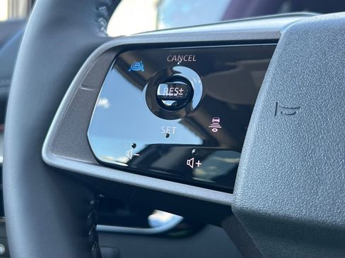 New 2026 Nissan Murano SL AWD/4WD image 10