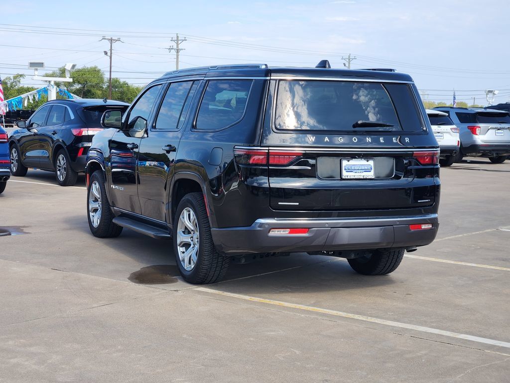 Used 2022 Jeep Wagoneer Series II w/ Rear Seat Video Group 1 AWD/4WD image 5
