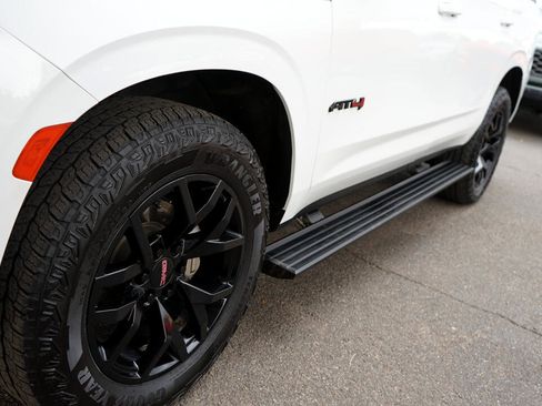 Used 2022 GMC Yukon AT4 image 10