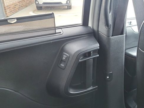 Used 2019 Dodge Grand Caravan GT image 17