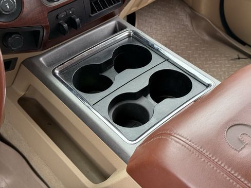 Used 2012 Ford F250 King Ranch w/ King Ranch w/Chrome Pkg image 22