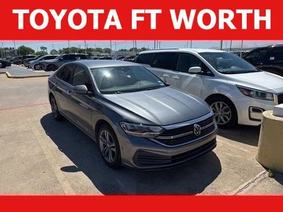 Used 2024 Volkswagen Jetta SE