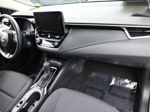 Used 2023 Toyota Corolla LE FWD image 37
