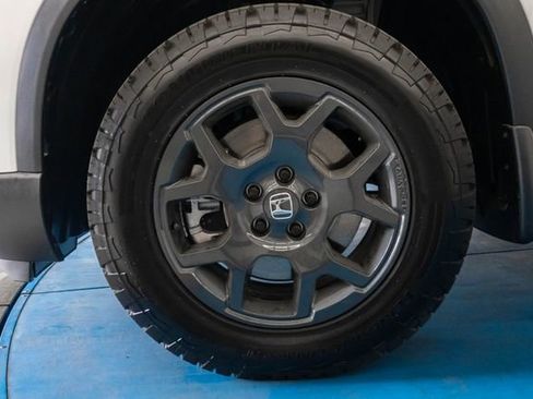 New 2026 Honda Pilot TrailSport image 4