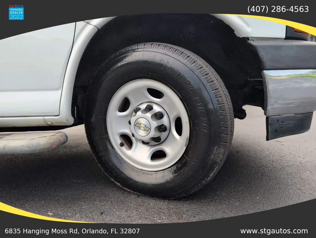 Used 2020 Chevrolet Express 2500 w/ Driver Convenience Package RWD image 24