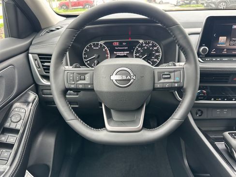 New 2026 Nissan Rogue SV w/ Cold Weather Package AWD/4WD image 16