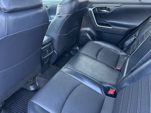 Certified 2020 Toyota RAV4 Limited FWD image 16