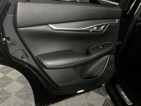 Used 2023 INFINITI QX50 Luxe image 25
