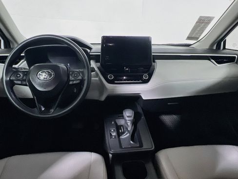 Used 2026 Toyota Corolla Cross L FWD image 28