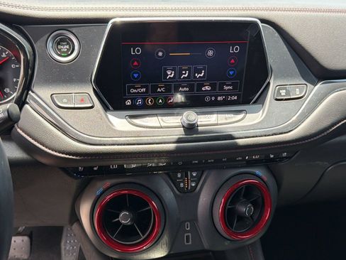 Certified 2022 Chevrolet Blazer RS w/ Enhanced Convenience Package AWD/4WD image 19