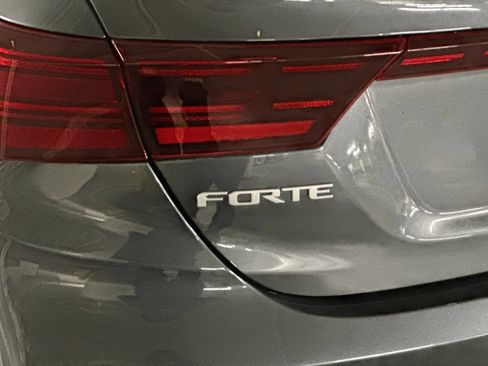 Certified 2022 Kia Forte GT-Line w/ GT-Line Technology Package image 35