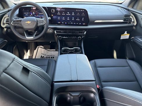 New 2026 Chevrolet Traverse LT w/ Driver Confidence Package image 21