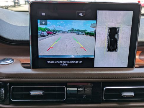 Used 2020 Lincoln Aviator Reserve w/ Equipment Group 202A image 28