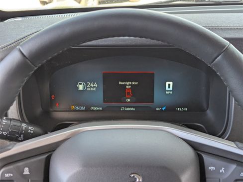 New 2025 Ford Bronco Badlands image 50