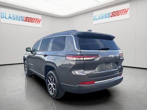 Used 2024 Jeep Grand Cherokee L Limited w/ Luxury Tech Group II image 5