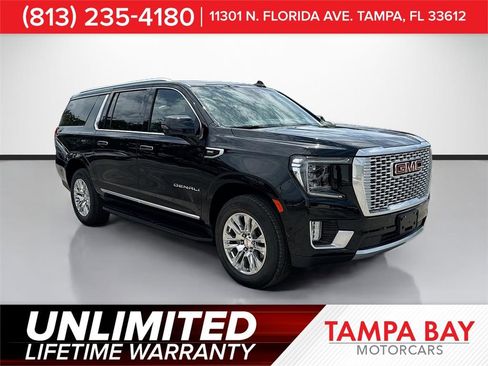 Used 2024 GMC Yukon XL Denali AWD/4WD image 1