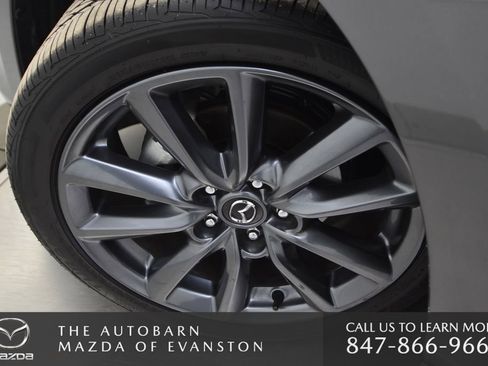 Used 2025 MAZDA MAZDA3 s image 31