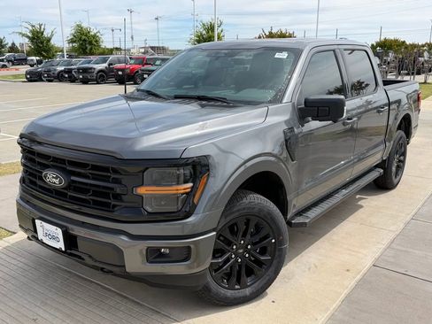 New 2026 Ford F150 XLT w/ Equipment Group 302A MID AWD/4WD image 4