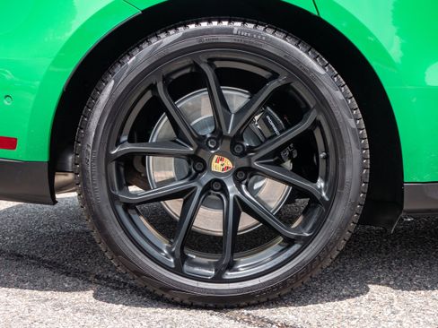 Used 2023 Porsche Macan GTS image 14