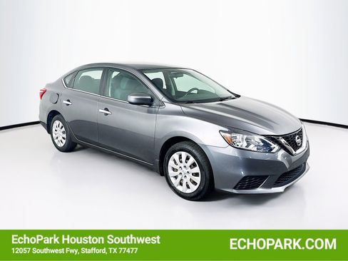 Used 2018 Nissan Sentra S FWD image 1
