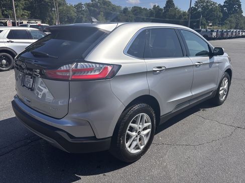 Used 2023 Ford Edge SEL w/ Convenience Package AWD/4WD image 6