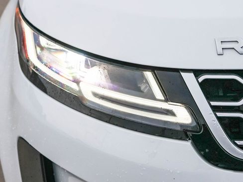Certified 2023 Land Rover Range Rover Evoque SE image 15