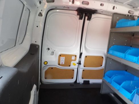 Used 2023 Ford Transit Connect XL FWD image 29