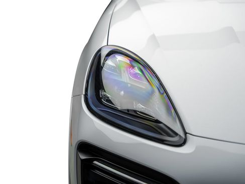 Used 2019 Porsche Cayenne E-Hybrid AWD/4WD image 3
