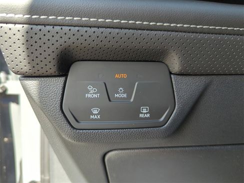 New 2026 Volkswagen Atlas SE image 29