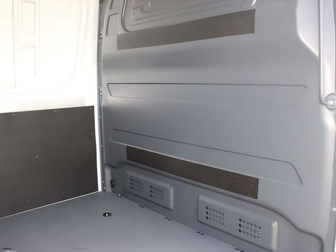 New 2026 Mercedes-Benz Sprinter 2500 image 18