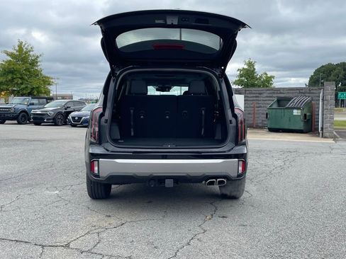 New 2025 Kia Telluride EX w/ EX Captain's Chair Package image 7