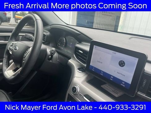 Used 2023 Ford Explorer XLT w/ Equipment Group 202A AWD/4WD image 12