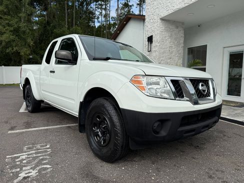 Used 2019 Nissan Frontier S image 15