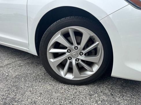 Used 2016 Acura ILX FWD image 11