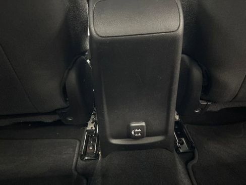 Used 2019 Chevrolet Cruze LT image 22