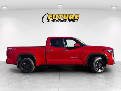 Used 2022 Toyota Tundra Limited w/ TRD Off-Road Package AWD/4WD image 4