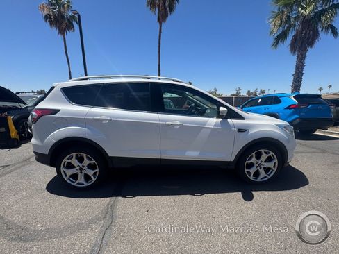 Used 2017 Ford Escape Titanium w/ Equipment Group 301A FWD image 3