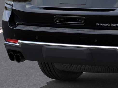 New 2026 Chevrolet Suburban Premier w/ Sun And Tow Package AWD/4WD image 14