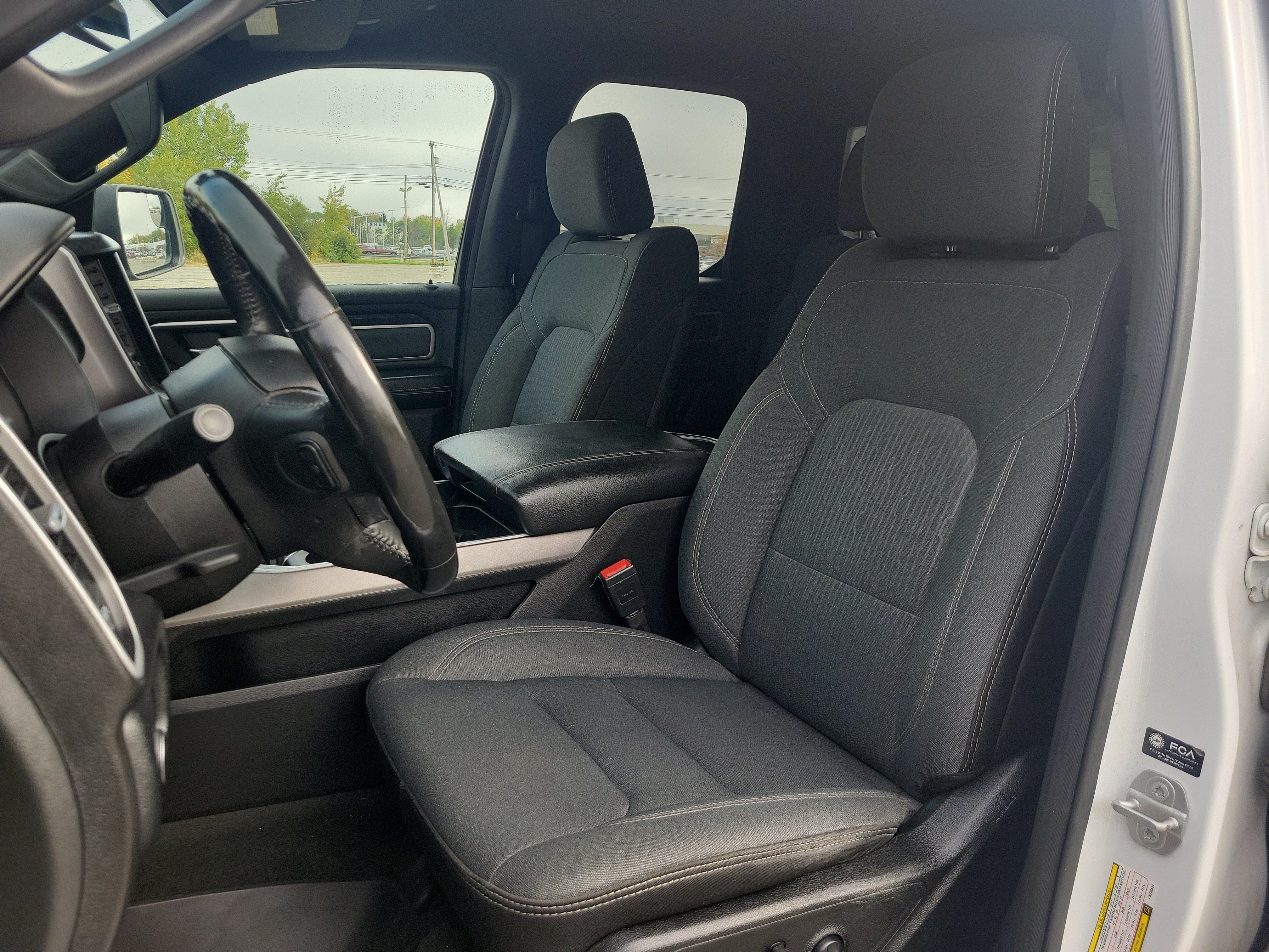 Used 2021 RAM 1500 Big Horn AWD/4WD image 14
