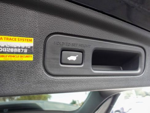 Certified 2025 Acura MDX w/ Technology Package image 30