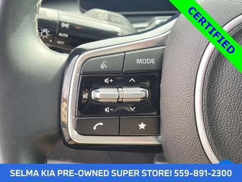 Certified 2024 Kia Sorento S image 15