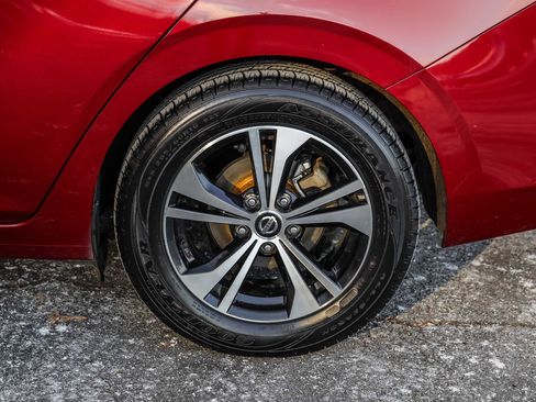 Used 2023 Nissan Sentra SV image 13