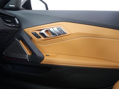 Used 2023 BMW Z4 sDrive30i w/ Premium Package RWD image 22